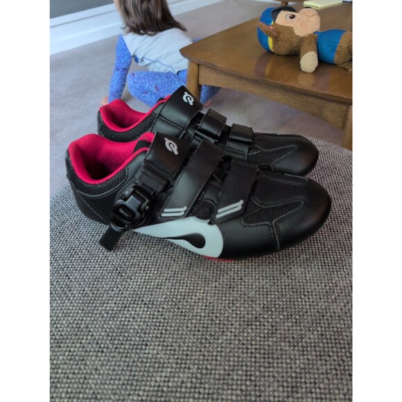 EUC Peloton Cycling Bike Shoes with Look Delta Cleats (EU 38 / US Women's 7) - Picture 1 of 7